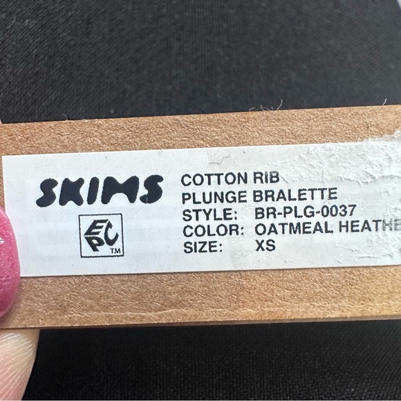 SKIMS Ribbed Cotton Plunge Bralette Oatmeal Heather Size XS NWT - Picture 11 of 12